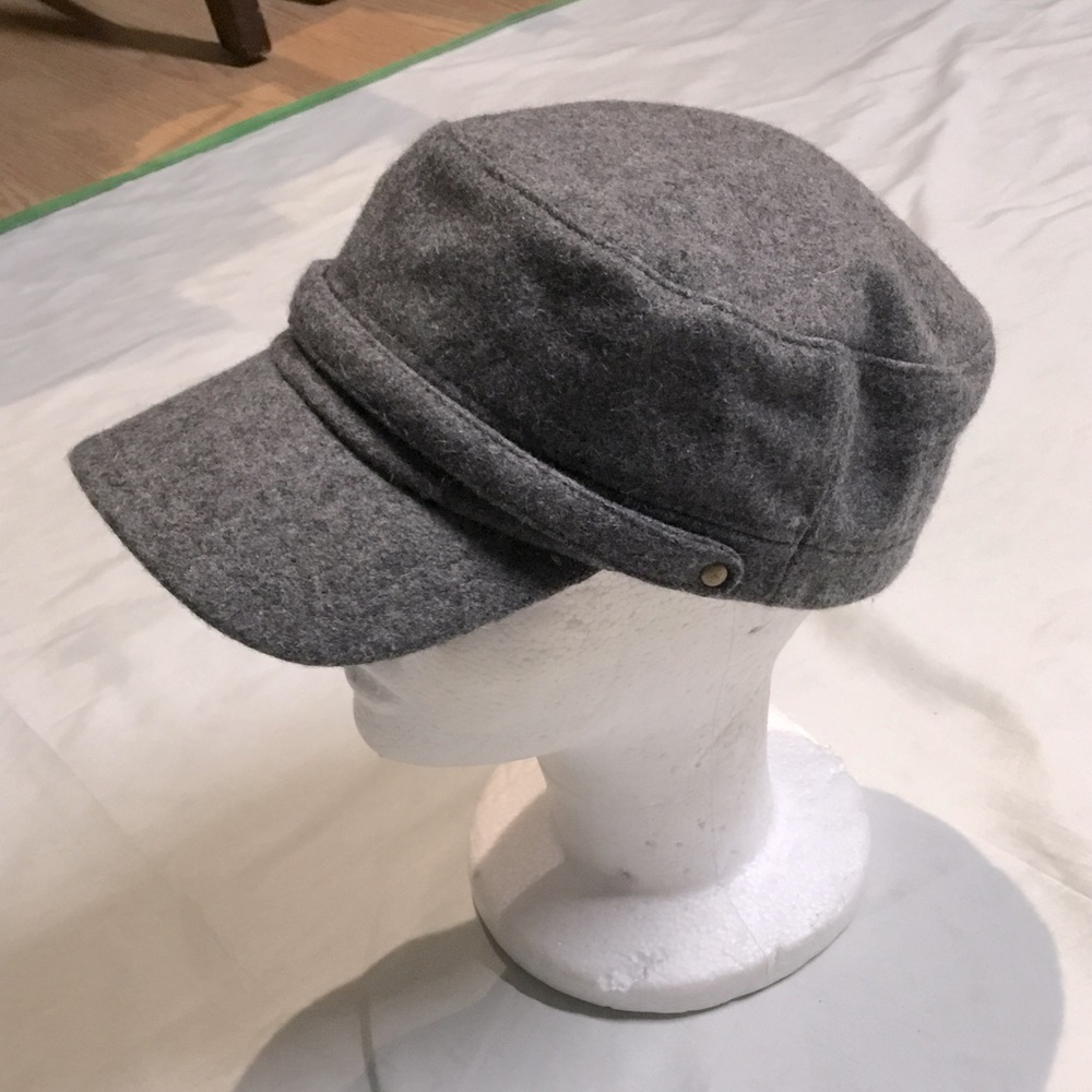 Polyester/Wool Gray Hat - image 1